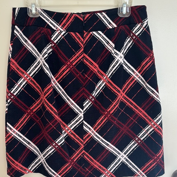 Ann Taylor multicolored mini pencil skirt for work and casual - Picture 3 of 5